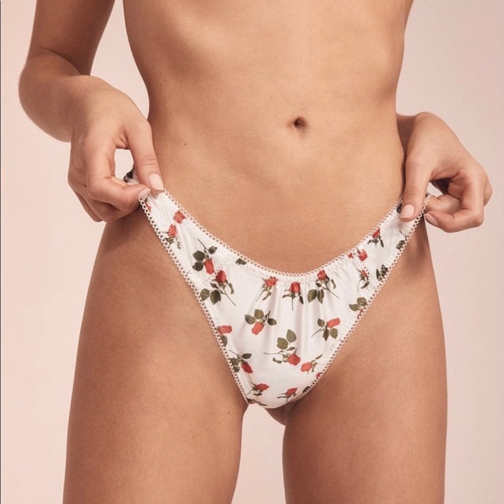 NWOT For Love and Lemon Love Song Thong